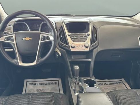 Used 2017 Chevrolet Equinox LT w/ Convenience Package AWD/4WD image 18