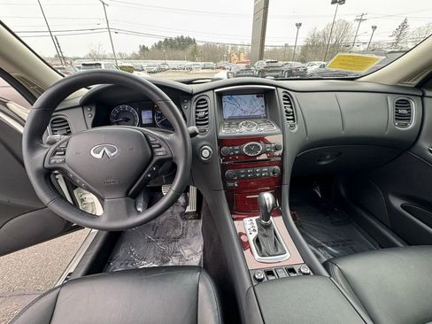 Used 2016 INFINITI QX50 AWD w/ Technology Package image 13