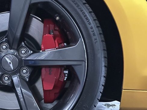 Used 2019 Genesis G70 3.3T Advanced w/ Sport Package image 14