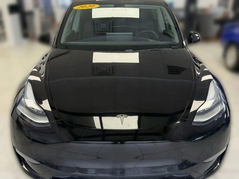 Used 2020 Tesla Model Y Long Range image 2