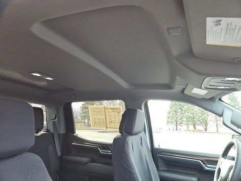 Used 2023 Chevrolet Silverado 1500 LT image 13