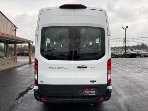 Used 2022 Ford Transit 350 XLT image 5