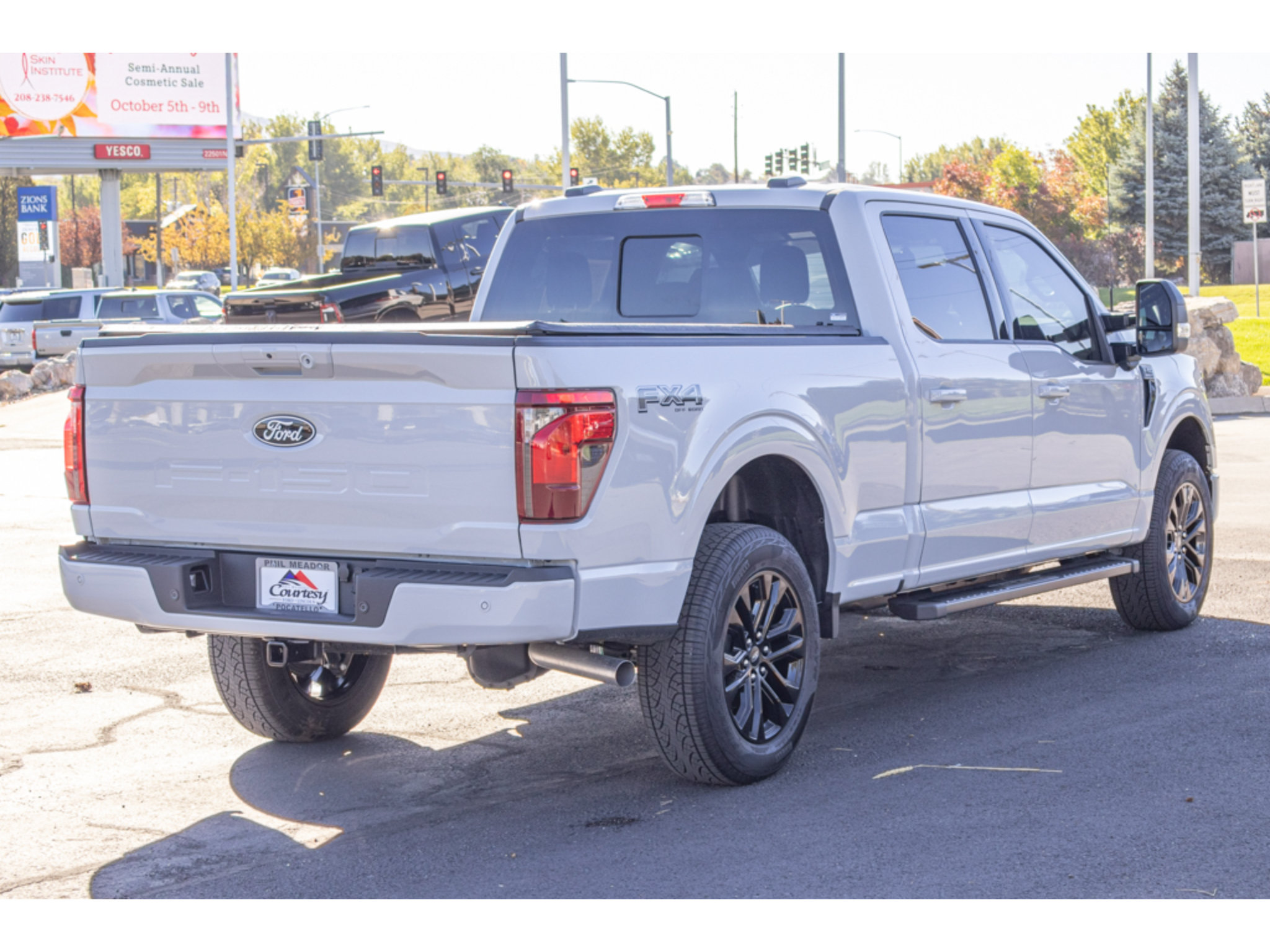 Used 2026 Ford F150 XLT w/ Equipment Group 302A MID AWD/4WD image 3