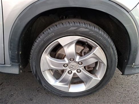 Used 2017 Honda HR-V EX image 12