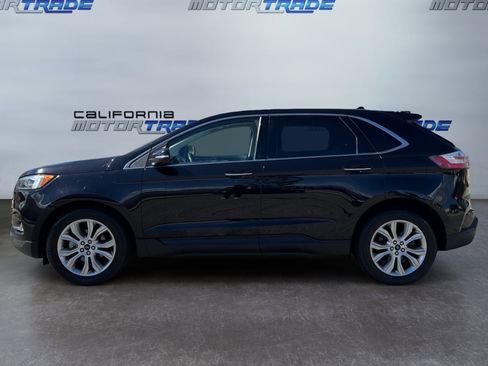 Used 2019 Ford Edge Titanium w/ Equipment Group 301A image 8