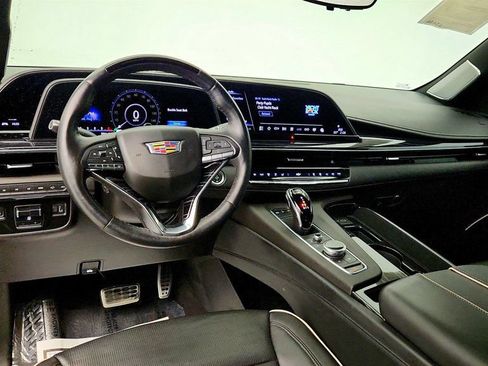 Used 2022 Cadillac Escalade ESV Sport w/ Touring Package AWD/4WD image 13