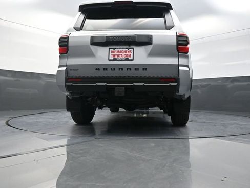 Used 2026 Toyota 4Runner SR5 image 35