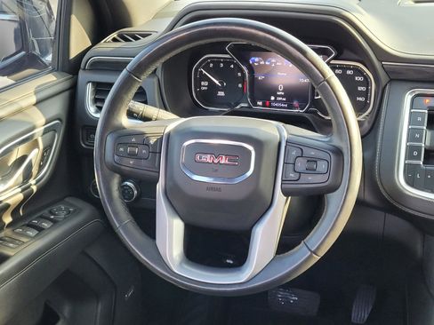 Used 2021 GMC Yukon SLT AWD/4WD image 12