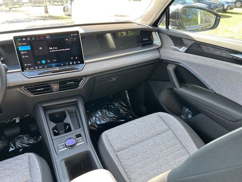 New 2026 Volkswagen Tiguan S image 11