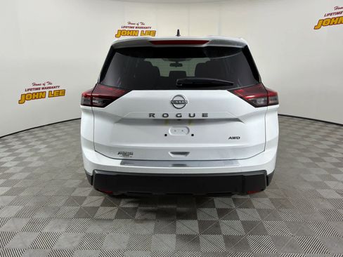 New 2026 Nissan Rogue SV AWD/4WD image 4