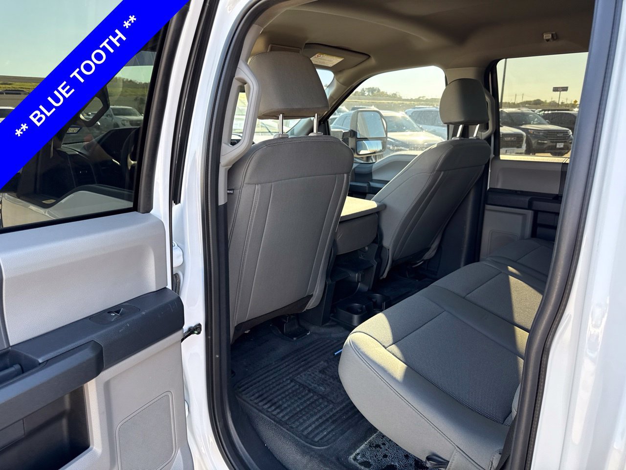 Used 2022 Ford F250 XL w/ Power Equipment Group AWD/4WD image 7