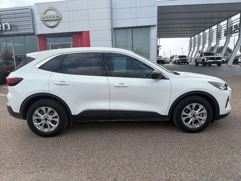 Used 2023 Ford Escape Active image 4