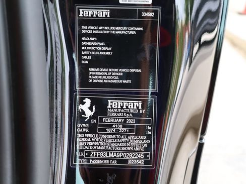 Used 2023 Ferrari F8 Tributo RWD image 24