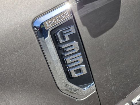 Used 2022 Ford F350 King Ranch w/ King Ranch Ultimate Package image 11