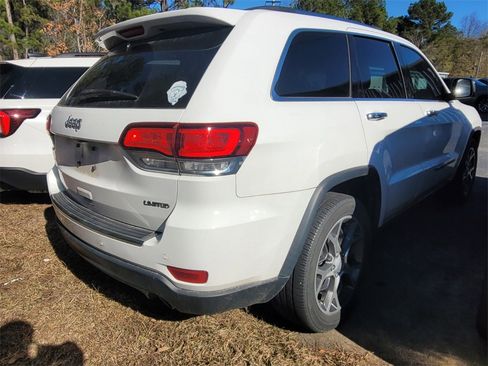 Used 2022 Jeep Grand Cherokee Limited image 10