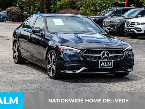 Used 2025 Mercedes-Benz C 300 Sedan image 5