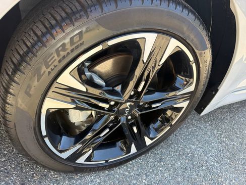 Used 2024 Kia K5 GT-Line w/ GT-Line Premium Package FWD image 2