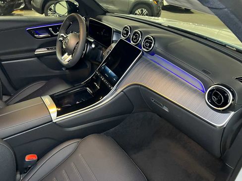 New 2026 Mercedes-Benz GLC 43 AMG AMG GLC 43 image 11