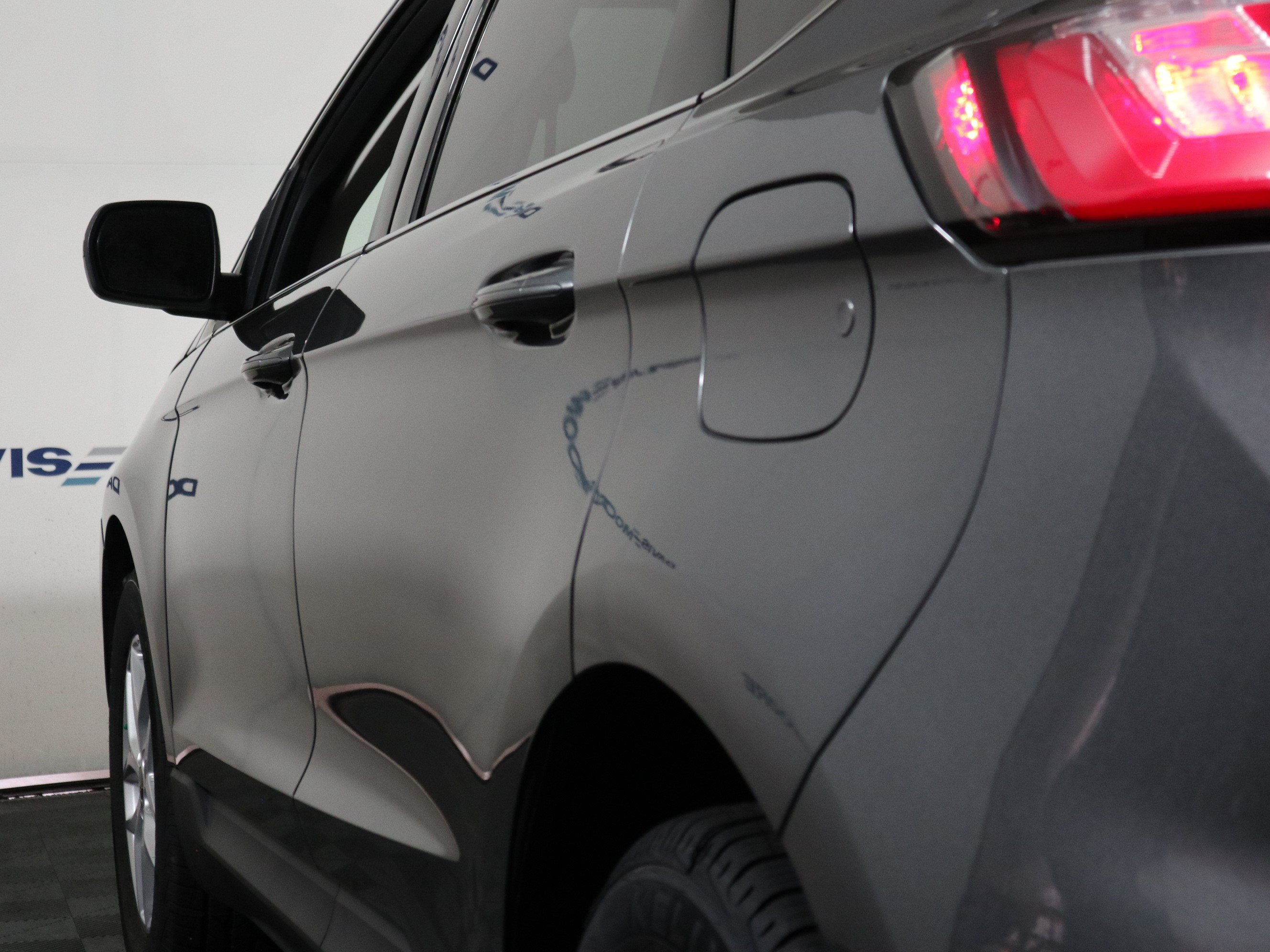 Used 2024 Ford Edge SEL AWD/4WD image 10