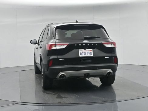 Certified 2020 Ford Escape SEL image 29