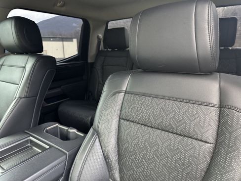 Used 2022 Toyota Tundra SR5 image 19