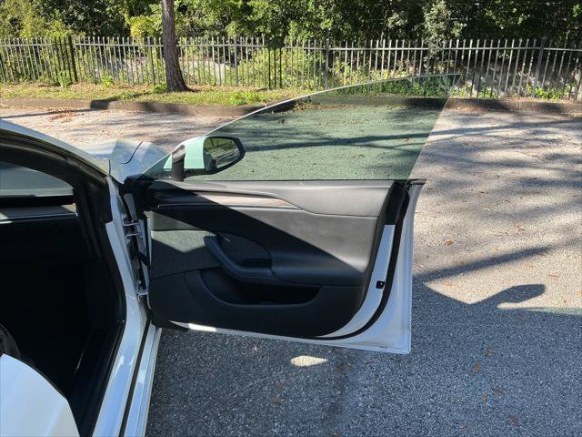 Used 2022 Tesla Model S AWD/4WD image 18