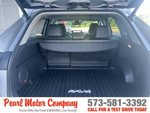Used 2025 Toyota RAV4 Limited w/ Advanced Technology Package AWD/4WD image 23