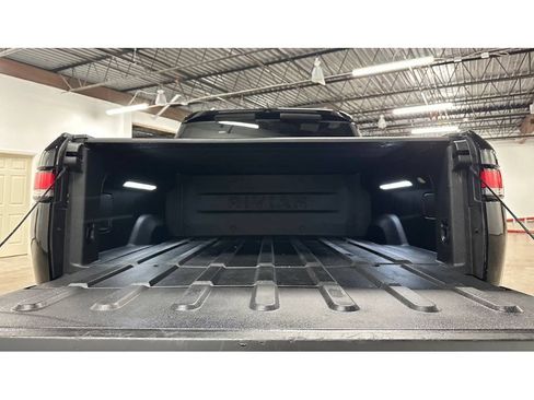 Used 2022 Rivian R1T Adventure AWD/4WD image 15