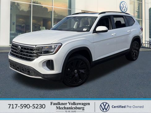 Used 2026 Volkswagen Atlas SE w/ Panoramic Sunroof Package AWD/4WD image 1