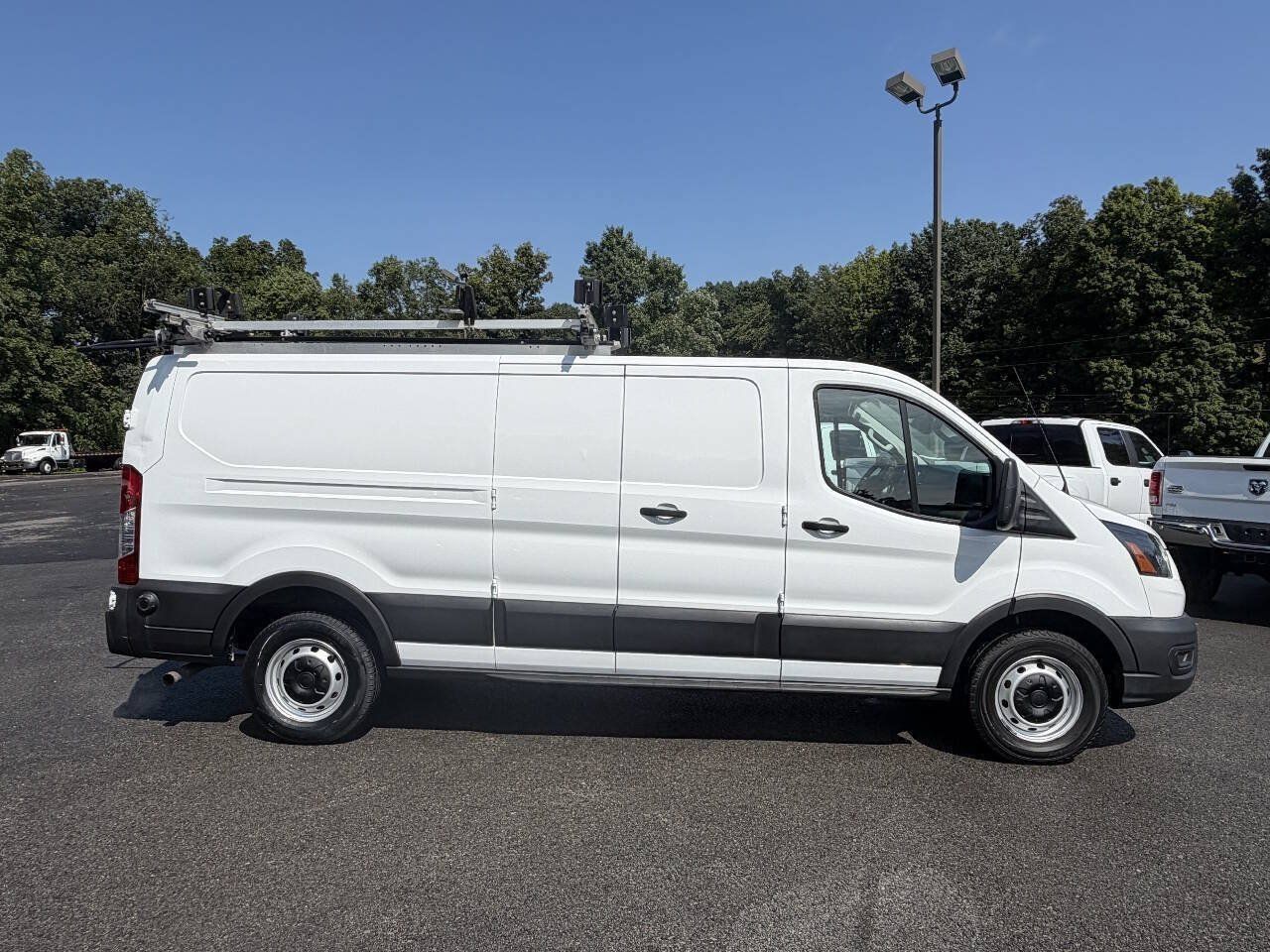 Used 2020 Ford Transit 350 Low Roof RWD image 4