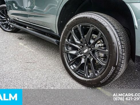 Used 2024 Cadillac Escalade Sport w/ LPO, ONYX Package AWD/4WD image 18