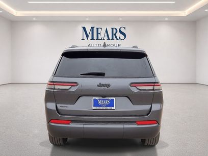 Used 2024 Jeep Grand Cherokee L Altitude