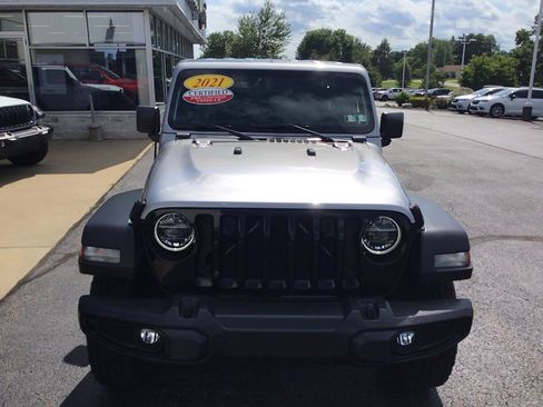 Used 2021 Jeep Wrangler Unlimited Sport AWD/4WD image 2
