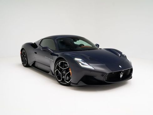 Used 2023 Maserati MC20 Coupe RWD image 1