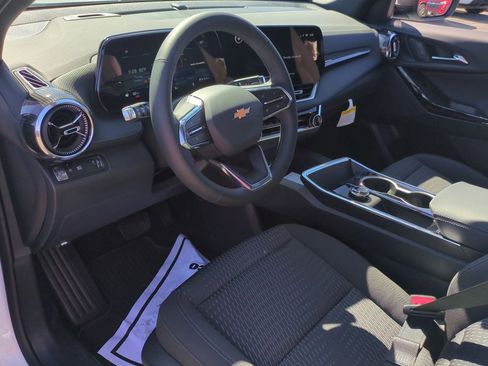 New 2026 Chevrolet Equinox LT w/ Safety and Technology Package image 10