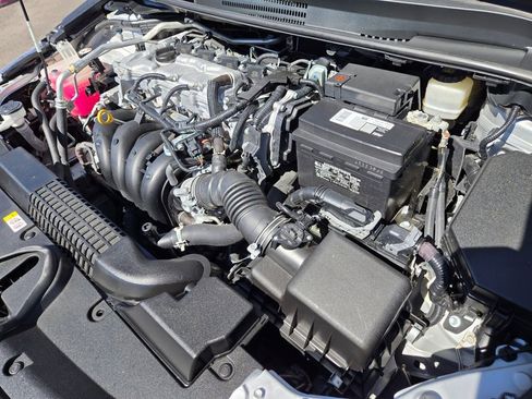Used 2022 Toyota Corolla LE image 22