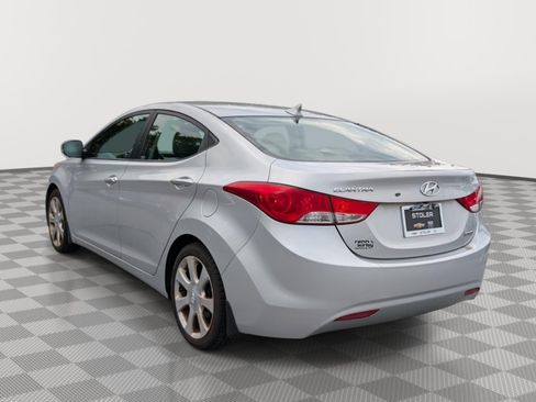Used 2012 Hyundai Elantra Limited w/ Technology Pkg 5 FWD image 3