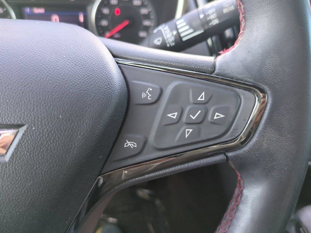 Used 2023 Chevrolet Equinox RS FWD image 29