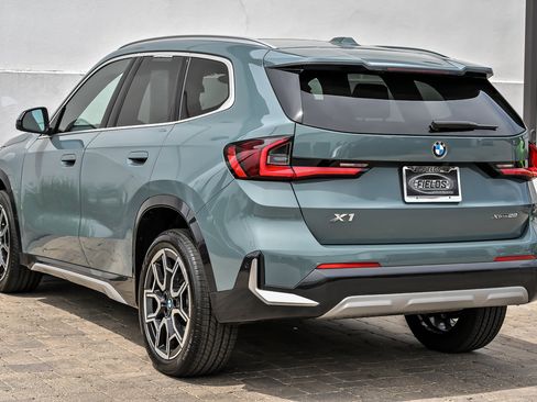 Used 2025 BMW X1 xDrive28i AWD/4WD image 14