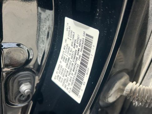 Used 2017 Honda Accord Sport image 10