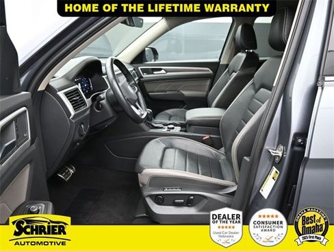 Used 2022 Volkswagen Atlas SEL Premium image 12