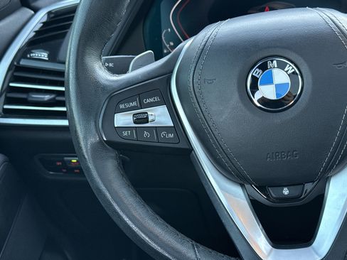 Used 2022 BMW X5 xDrive40i w/ Climate Comfort Package image 19