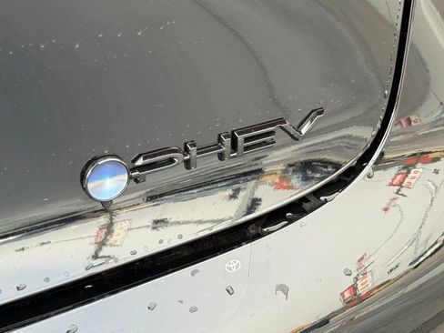 New 2026 Toyota Prius Plug-In Hybrid image 13