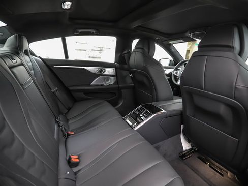 New 2026 BMW 840i xDrive AWD/4WD image 26