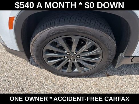 Used 2023 Chevrolet Traverse RS AWD/4WD image 10