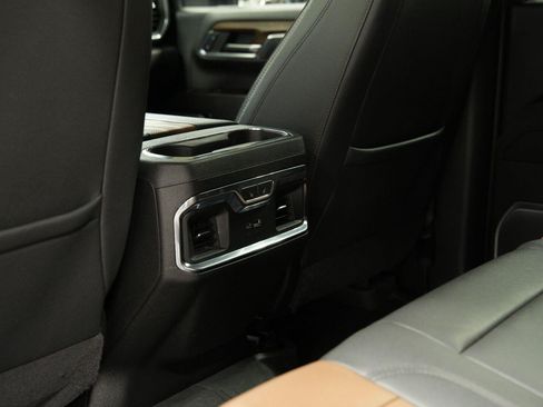 Certified 2024 Chevrolet Silverado 3500 High Country w/ High Country Premium Package AWD/4WD image 42