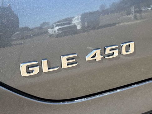 New 2026 Mercedes-Benz GLE 450 4MATIC Coupe image 11