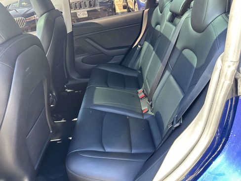 Used 2019 Tesla Model 3 Long Range image 18