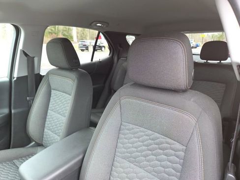 Used 2020 Chevrolet Equinox LT w/ Driver Convenience Package image 21