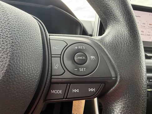 Used 2024 Toyota RAV4 LE AWD/4WD image 26